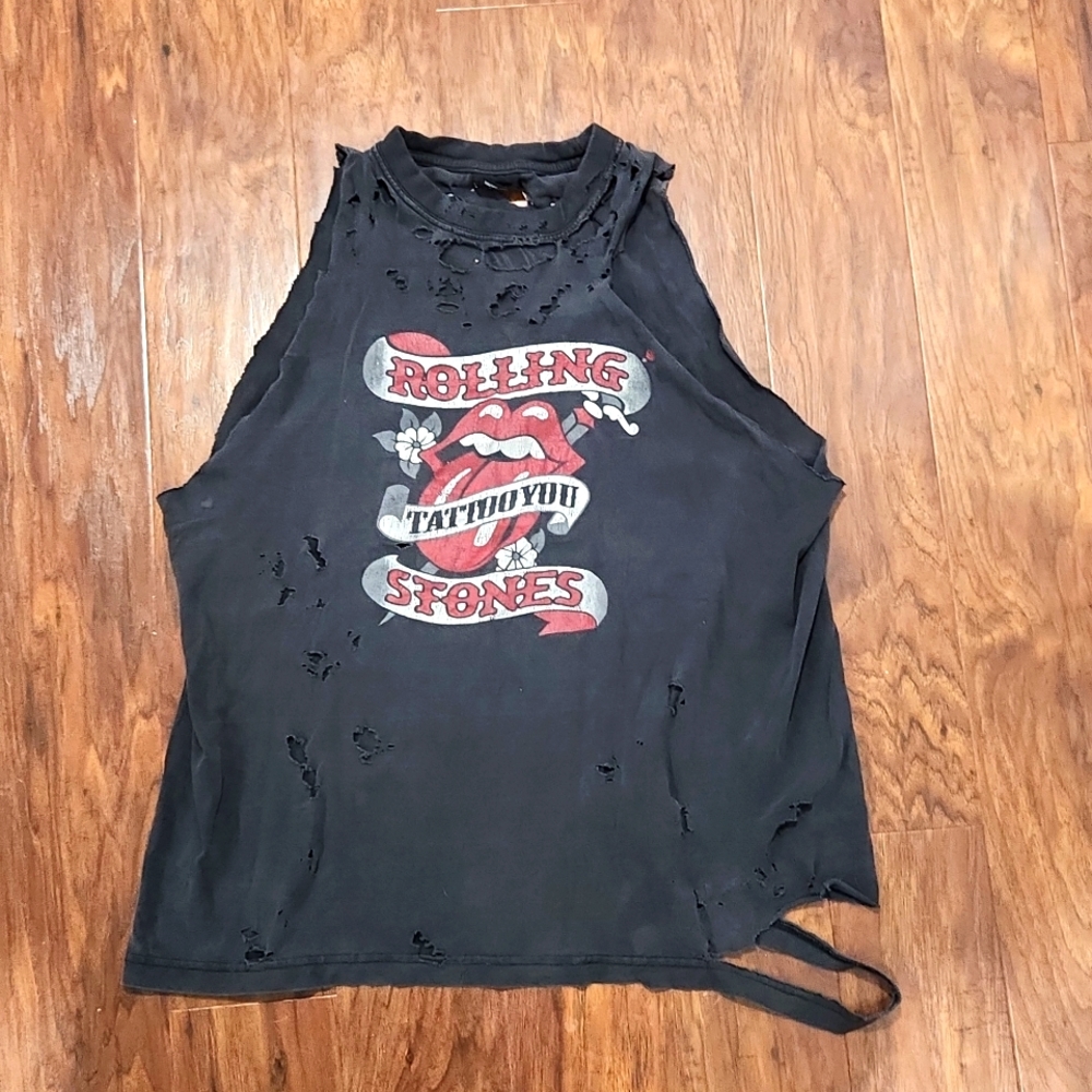RARE VINTAGE Rolling Stones Tee